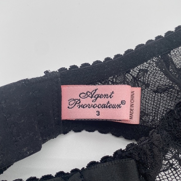 Agent Provocateur Classic Love Suspender - Picture 8 of 9